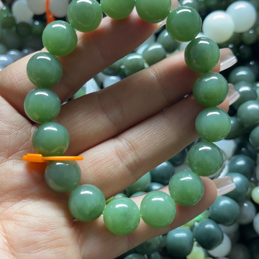 和田玉手链未镶嵌