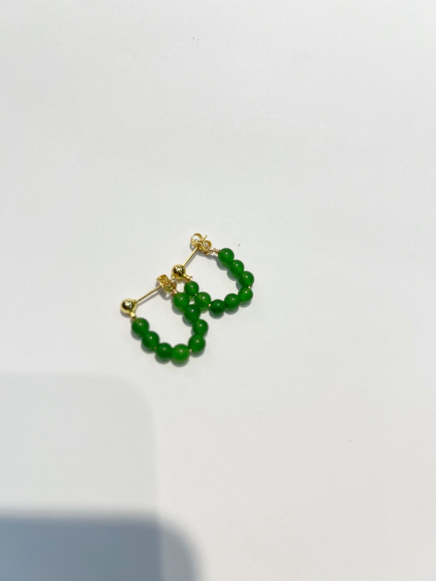 天然阳绿耳扣4mm珠子