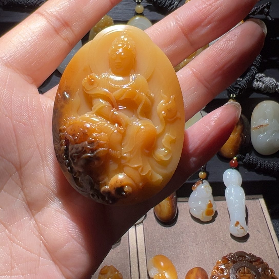 和田玉玉牌未镶嵌说****的