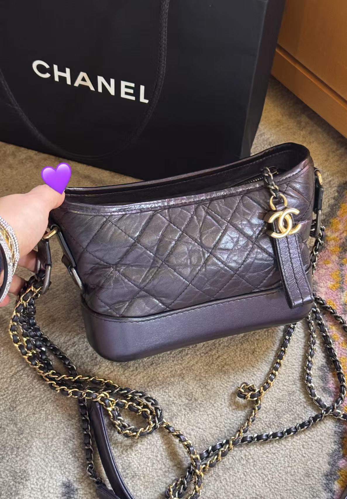 95新 Chanel/香奈儿 展会外场！镭射紫流浪单肩包 27开