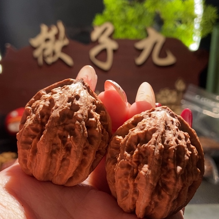 文玩核桃吊坠聚核财婉楸9