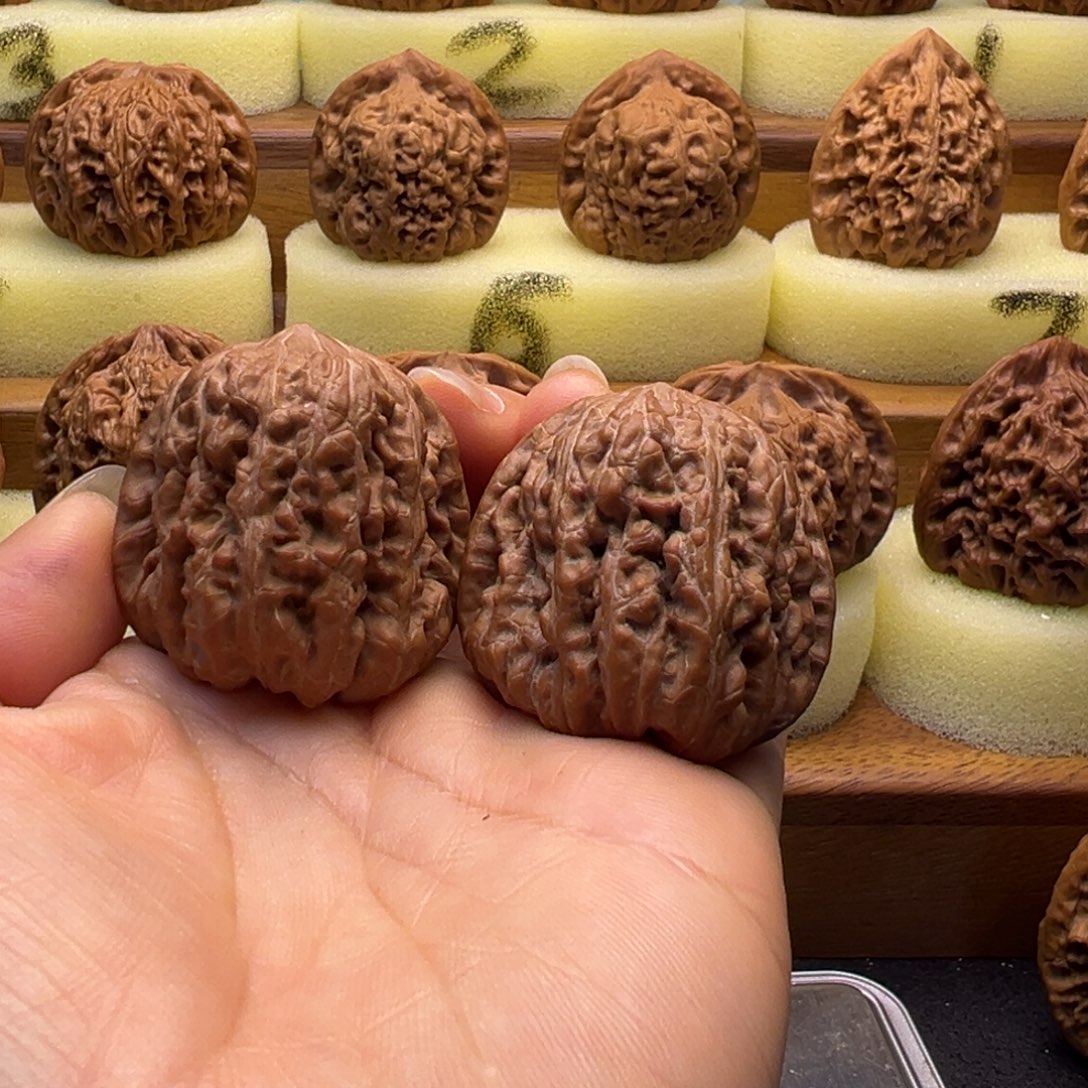 文玩核桃吊坠平谷凹底手把件36