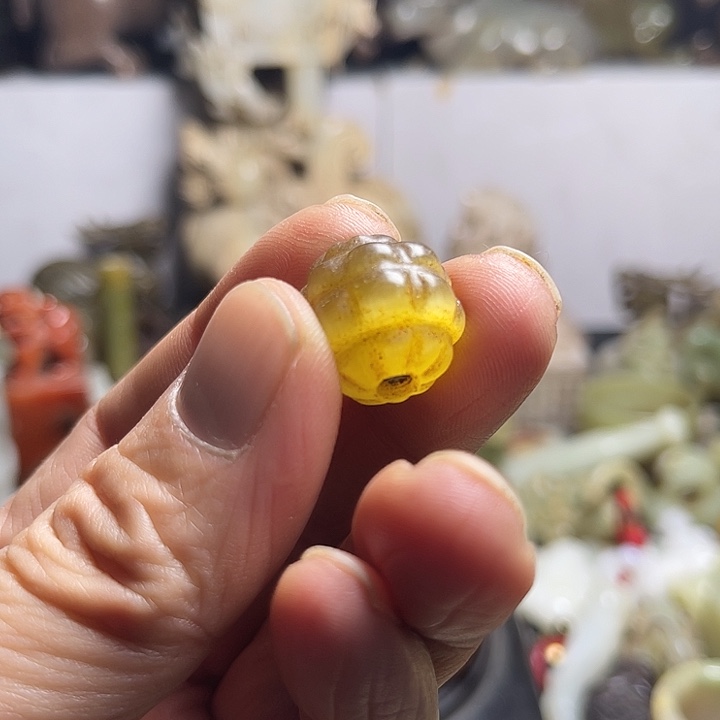 和田玉（糖玉）未镶嵌挂件