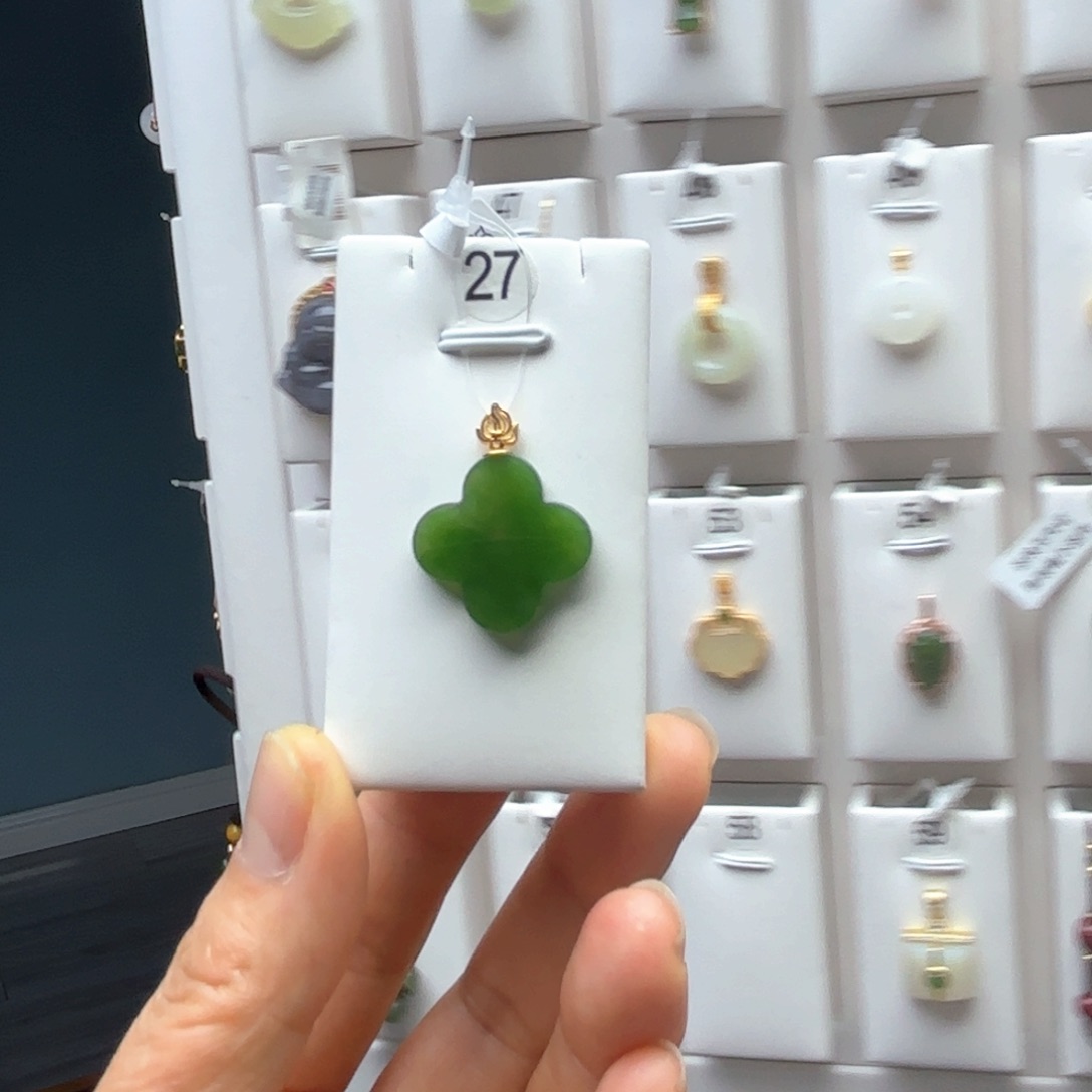 和田玉耳饰18K金镶嵌