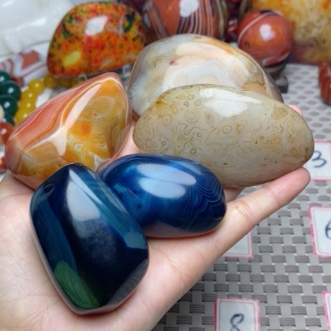 未镶嵌玛瑙/玉髓珠宝奇石巅**城