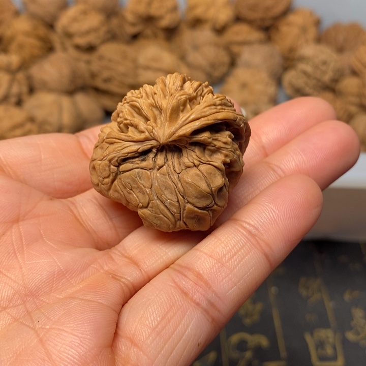 没***白吊坠文玩核桃文玩核桃异形单只