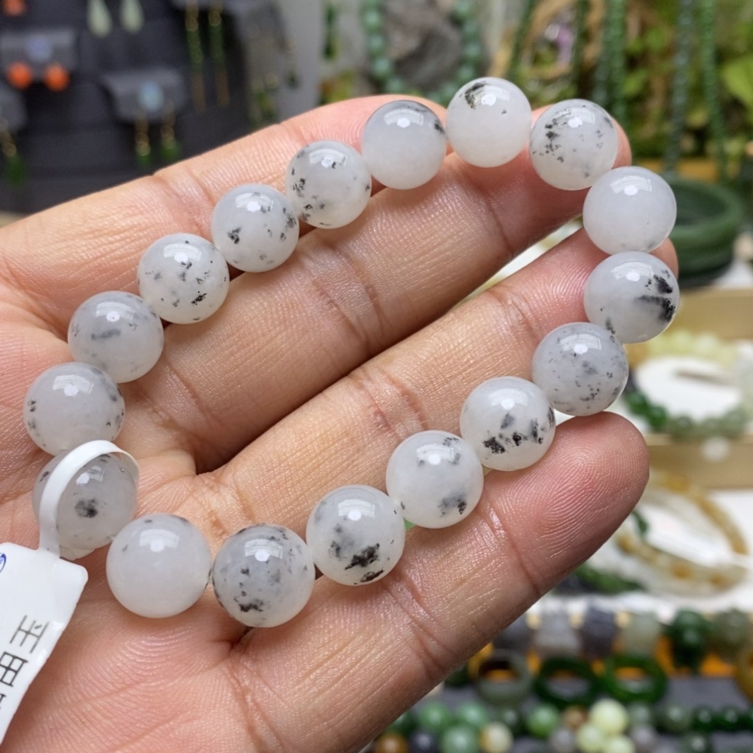 和田玉手链未镶嵌63