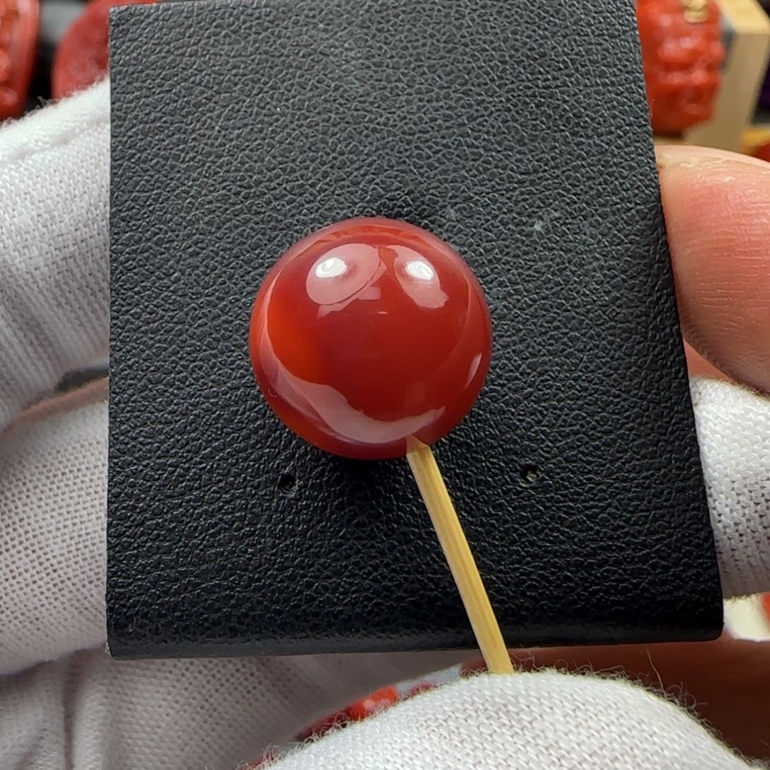 南红玛瑙珠子13.6未镶嵌