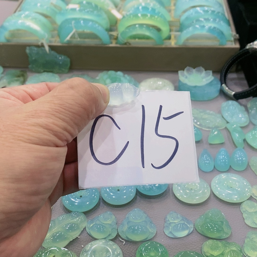 蛇纹石玉珠宝奇石未镶嵌网*