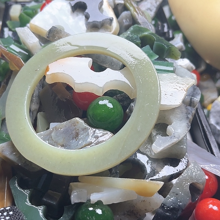 和田玉（糖玉）和田玉边角料9K金镶嵌磕*平