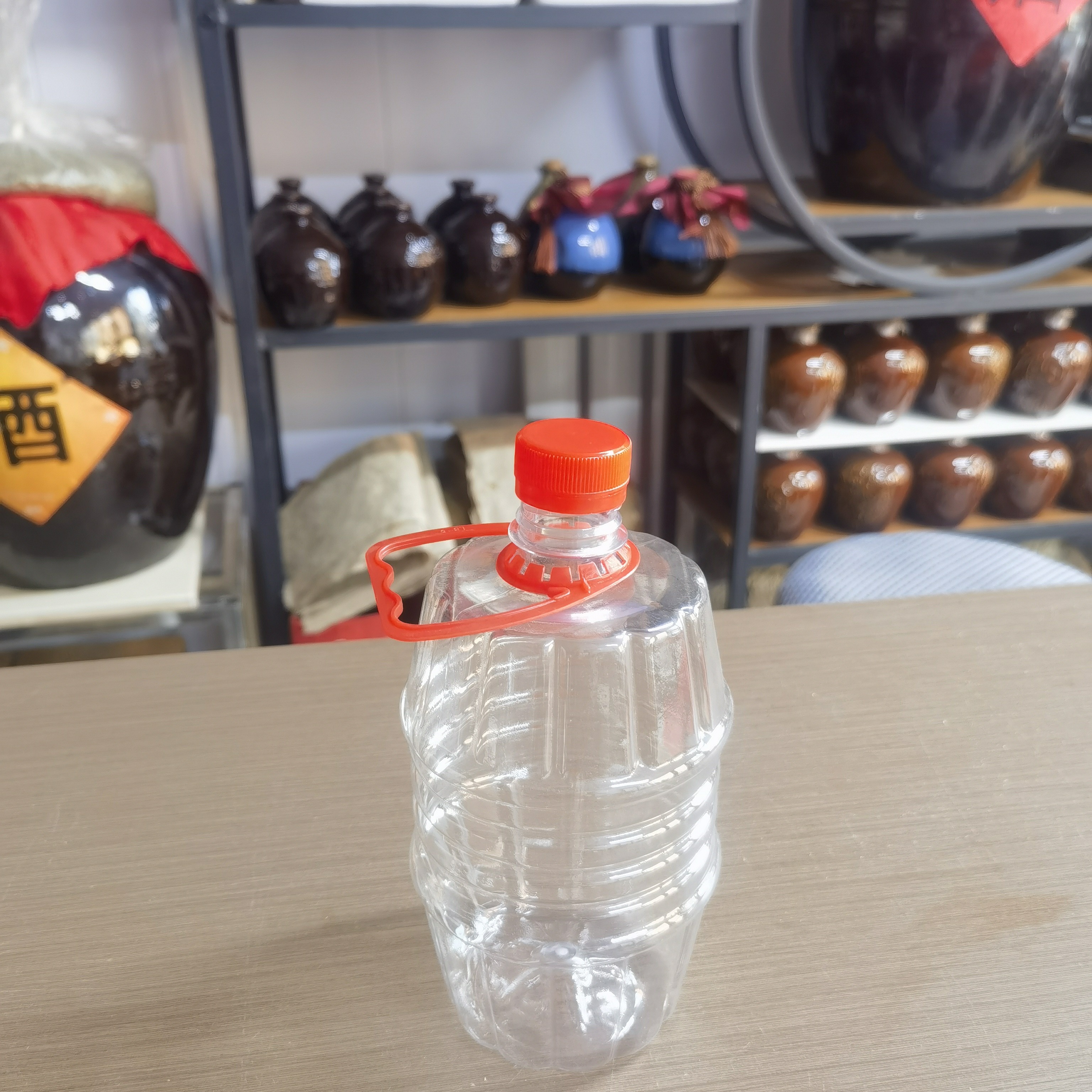 家用6年60透明1L桶