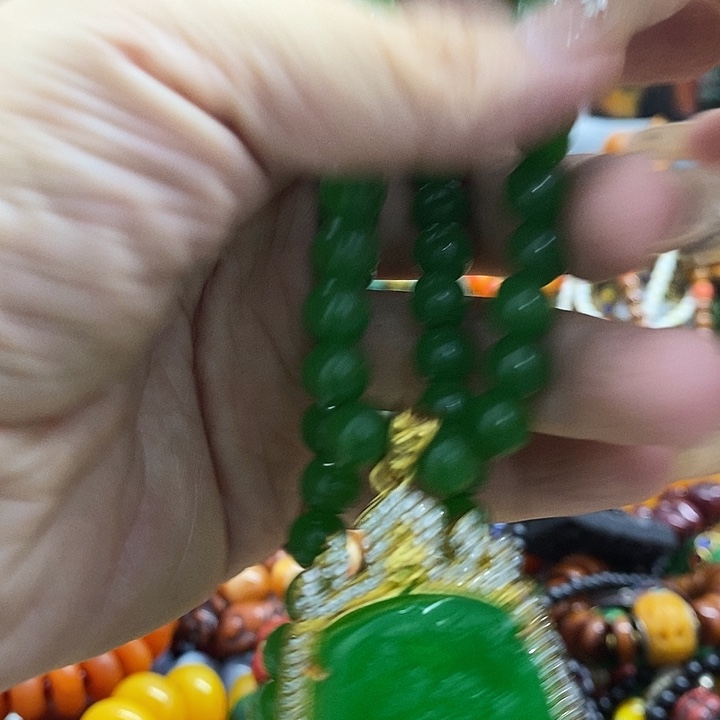 翡翠挂件未镶嵌112222544565555569555