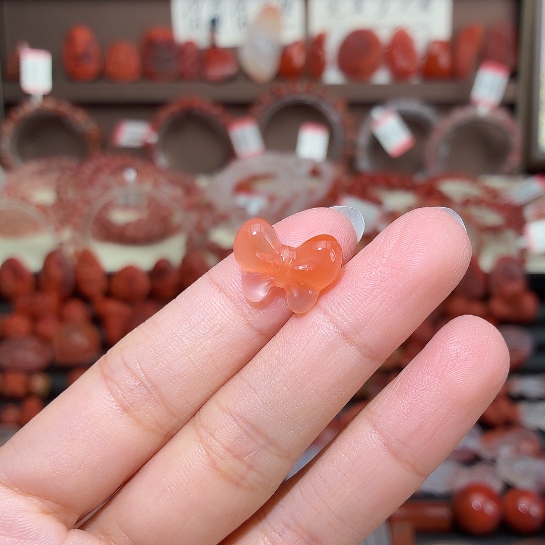 南红玛瑙未镶嵌颈饰蝴蝶结（上下孔