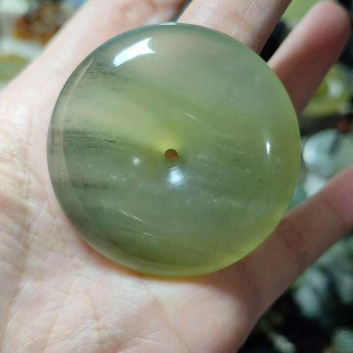 岫玉未镶嵌平安扣