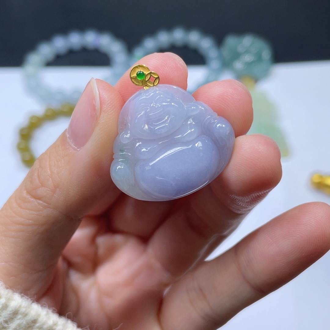 翡翠颈饰18K金镶嵌佛