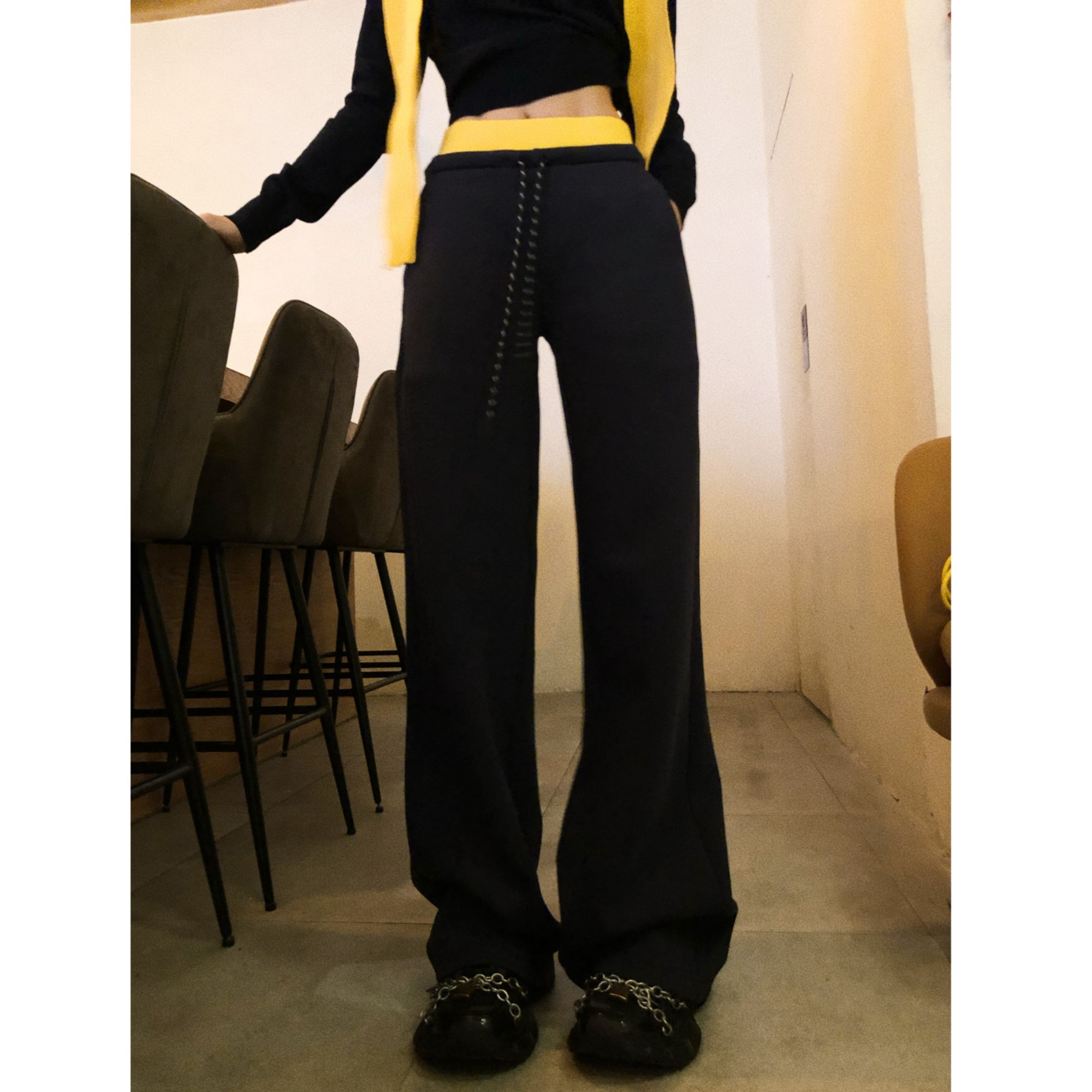 婉君Y【舒适区】秋季休闲风显瘦百搭垂感微喇拖地裤LWJ25C3TZ2497