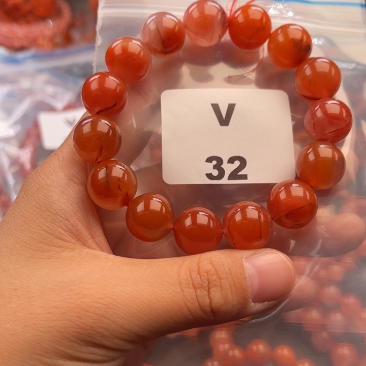 南红玛瑙未镶嵌多样性发货默认微瑕称重13mm