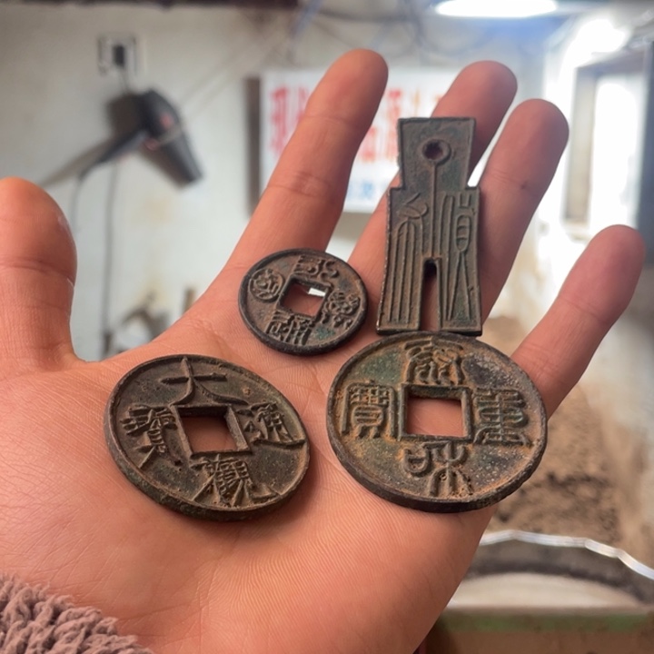 铜现代仿制工艺品