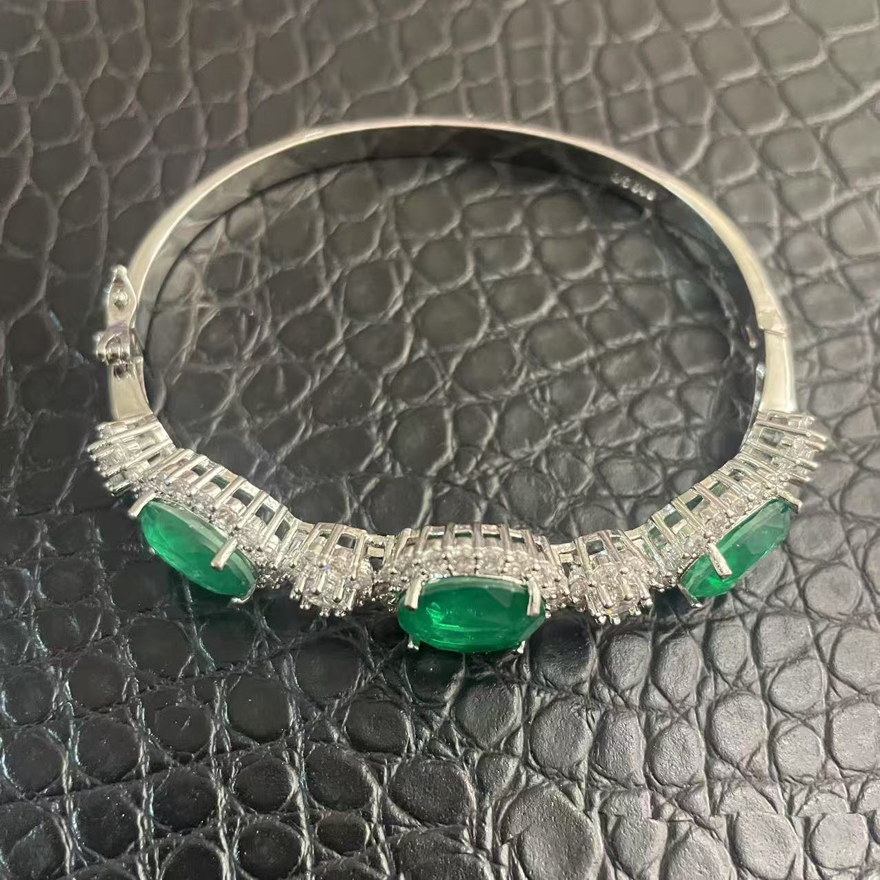 【高端定制】TZA-404时尚设计手镯多样性发一件