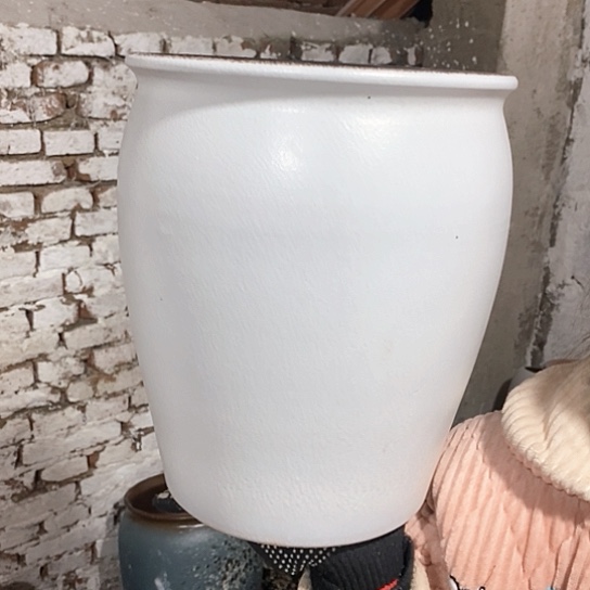 紫砂花盆口25高31，白