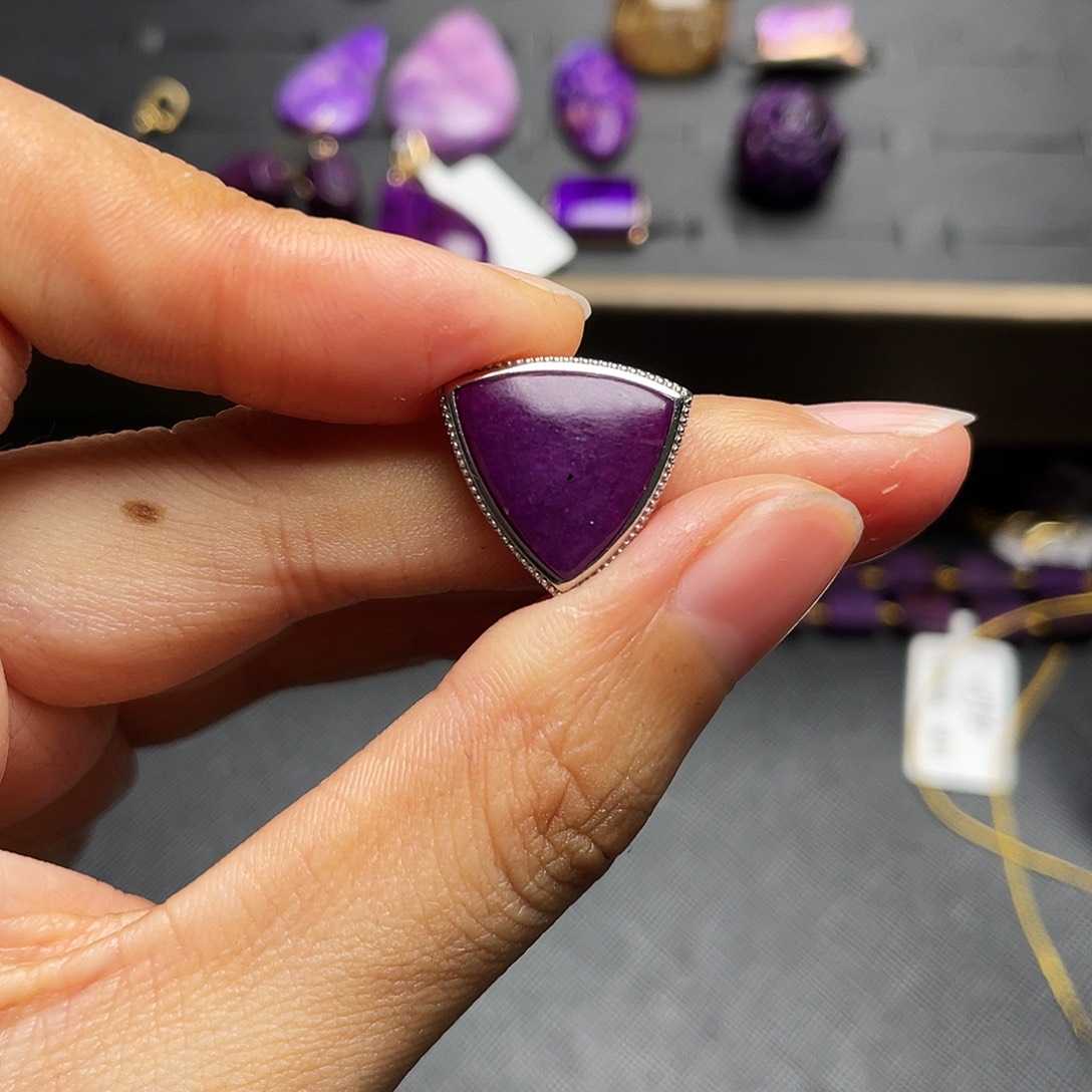 苏纪石（舒俱来）盒子银S925镶嵌