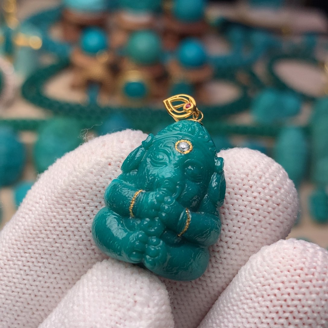 未镶嵌绿松石珠宝奇石象神