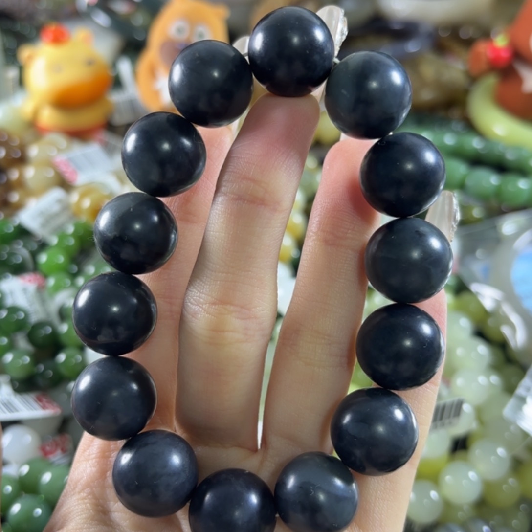 和田玉未镶嵌手链随机发一