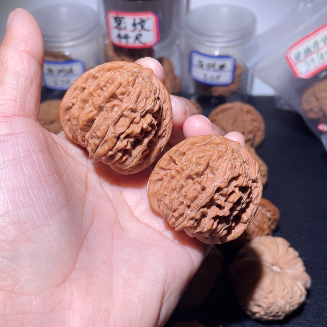 吊坠桃核40尺四座楼