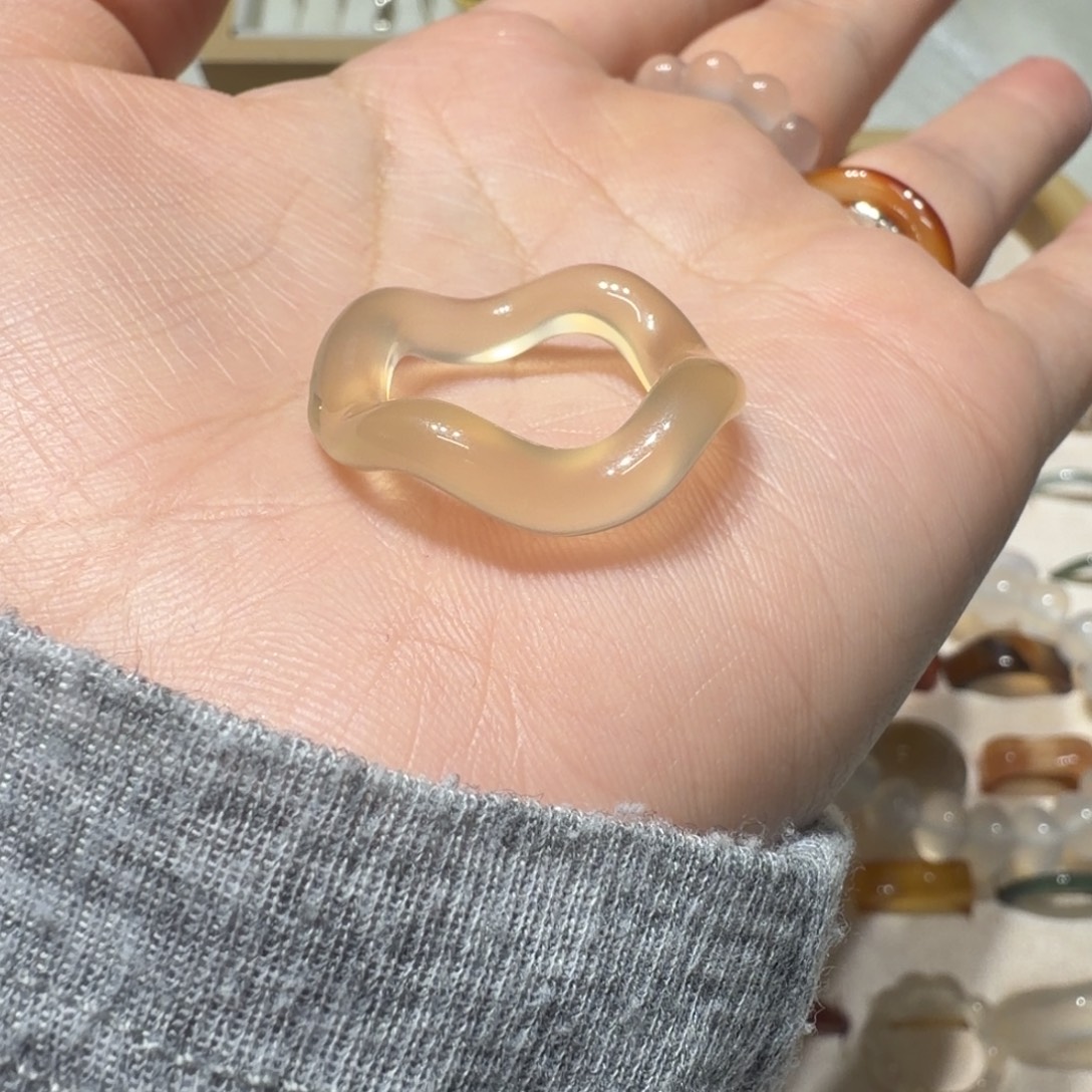 W***G玛瑙/玉髓未镶嵌戒指港17