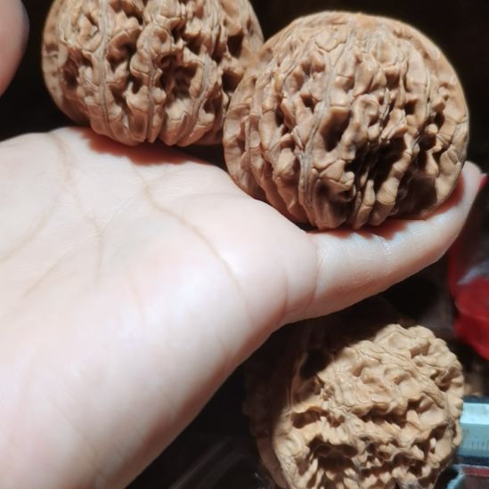 猴头核桃吊坠仁****行48四座楼