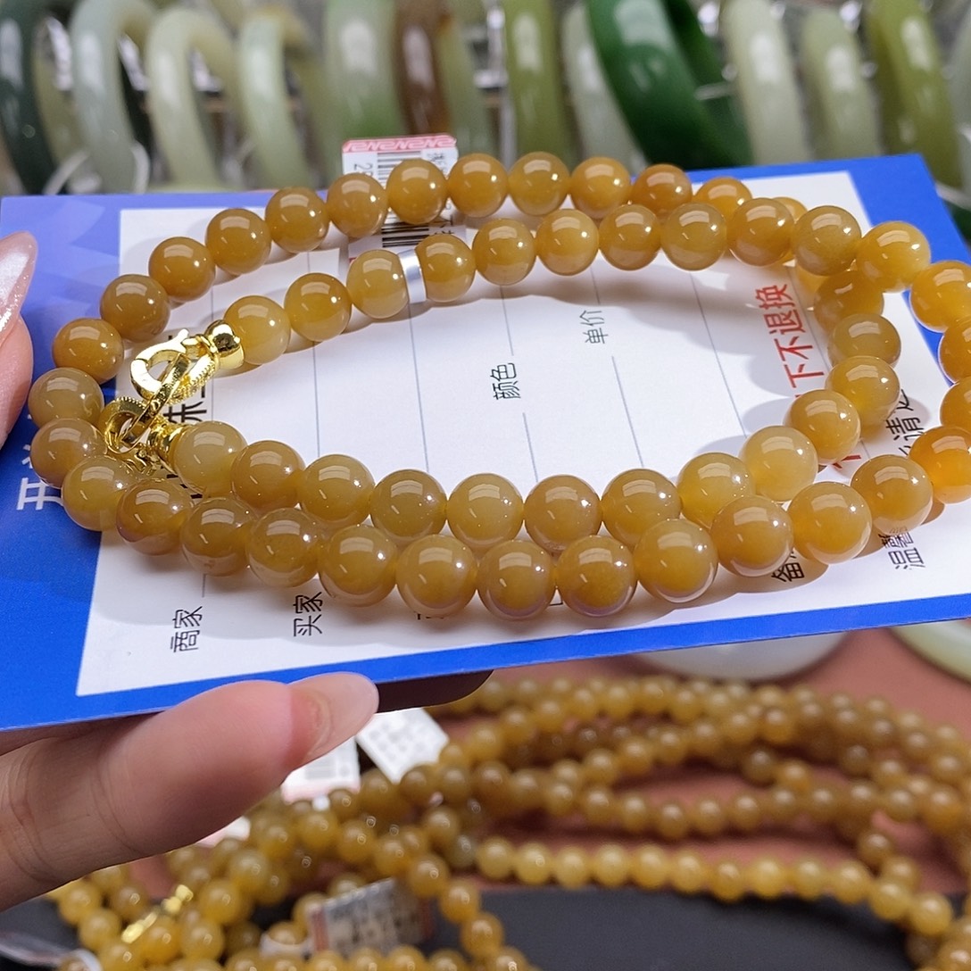 和田玉未镶嵌项链