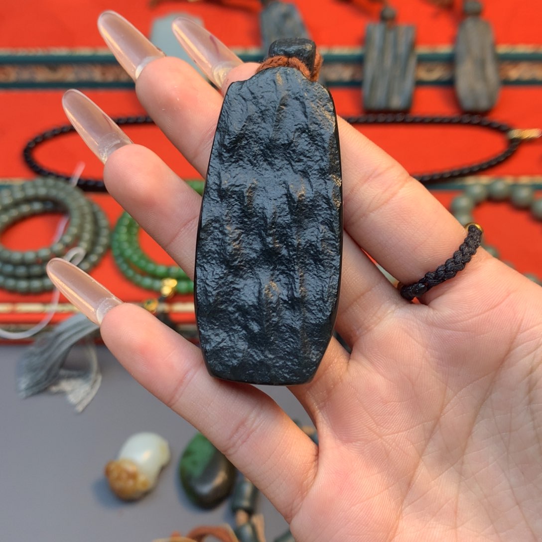 和田玉（糖玉）颈饰未镶嵌痞***～