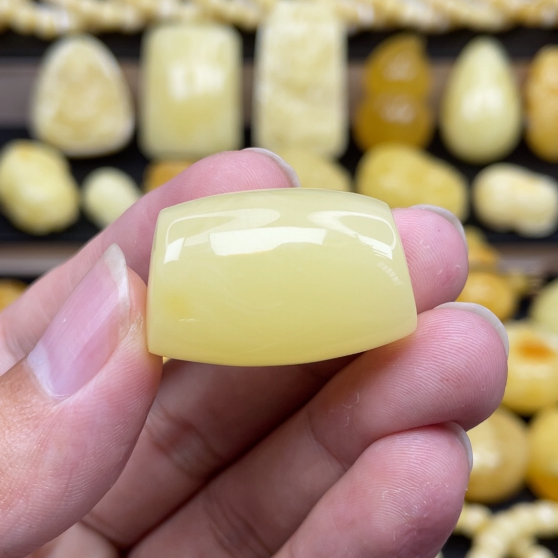 琥珀未镶嵌裸石琥珀蜜蜡