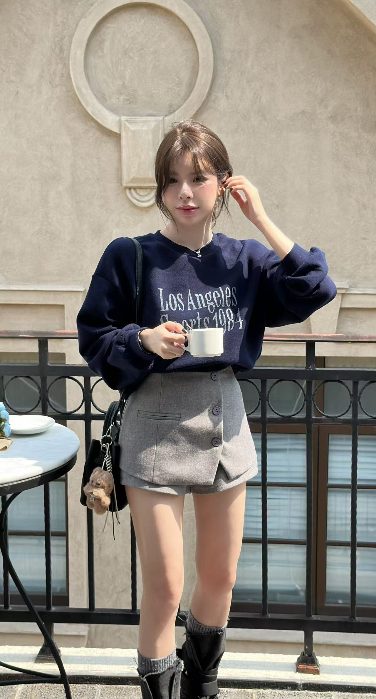 【HuiHui】韩版宽松休闲风字母印花圆领加绒加厚秋冬卫衣女（L0266）