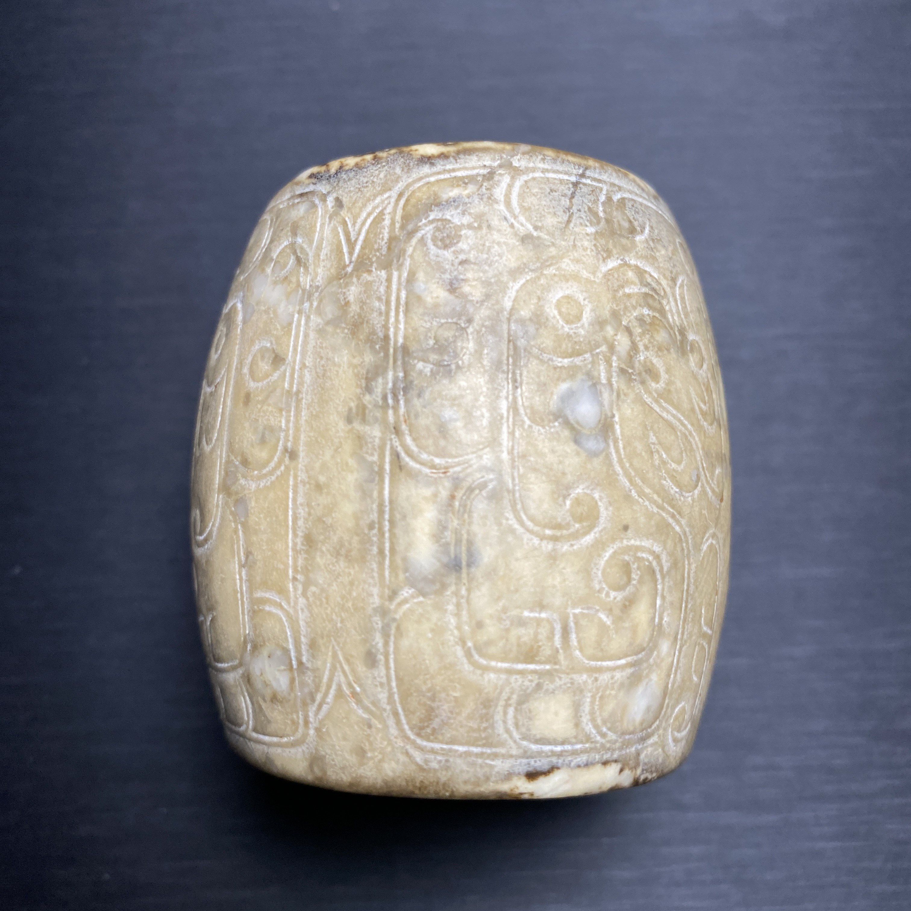 工艺品和田玉凤鸟勒子