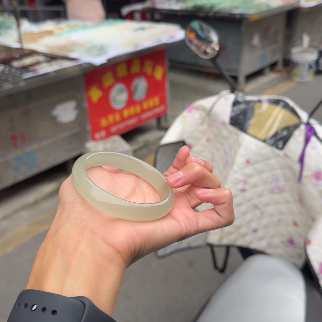 未镶嵌手镯东陵石