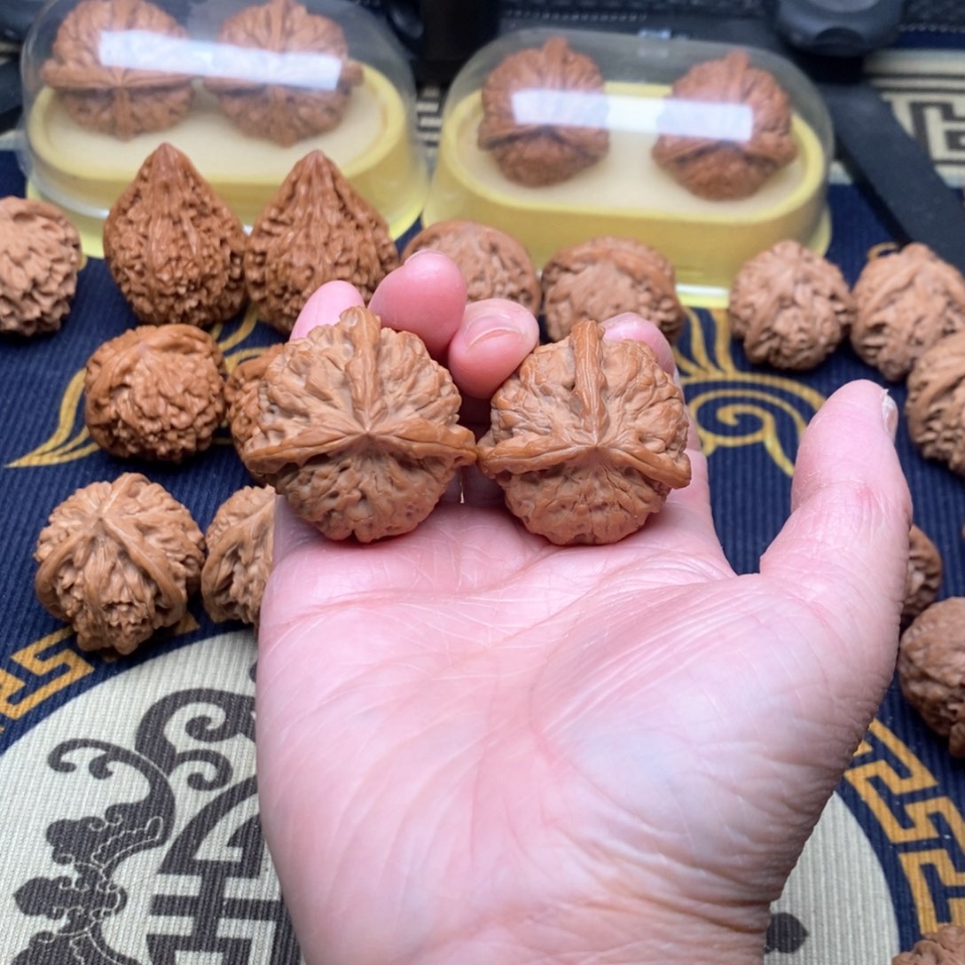 手串/手链橄榄核雪狮，人丁兴旺37