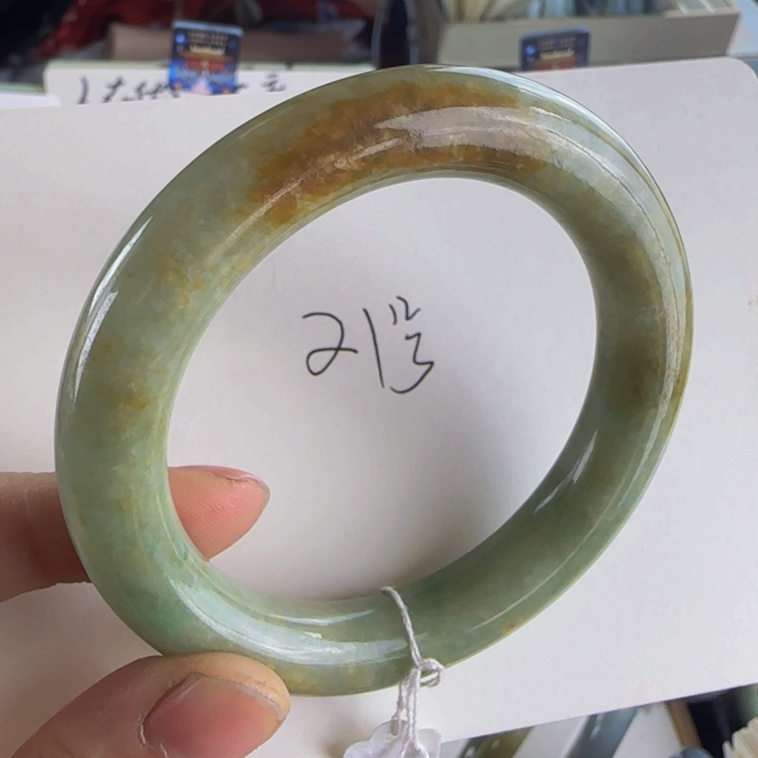 翡翠手镯未镶嵌老坑55圈留下