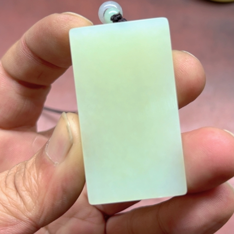 和田玉吊坠未镶嵌