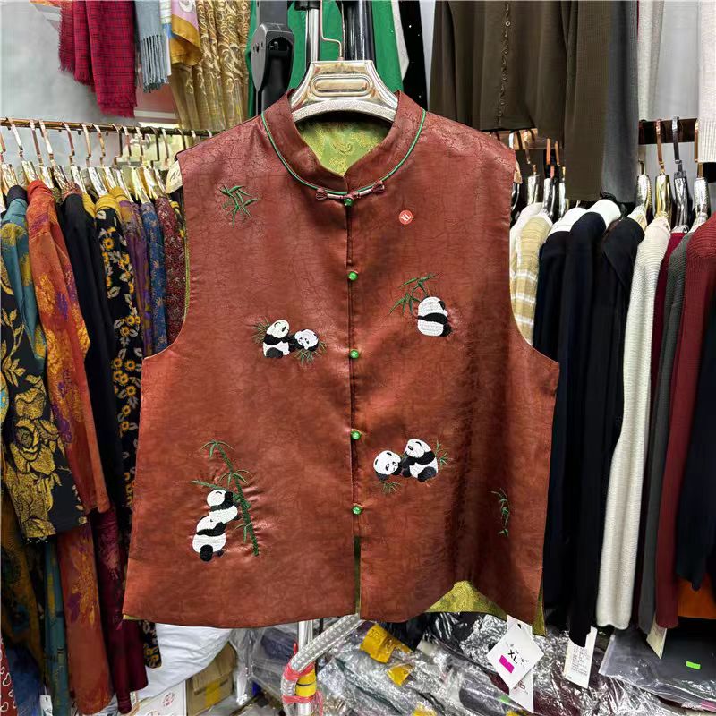 棕色 熊猫抱竹新中式国风香云背心马甲刺绣圆领