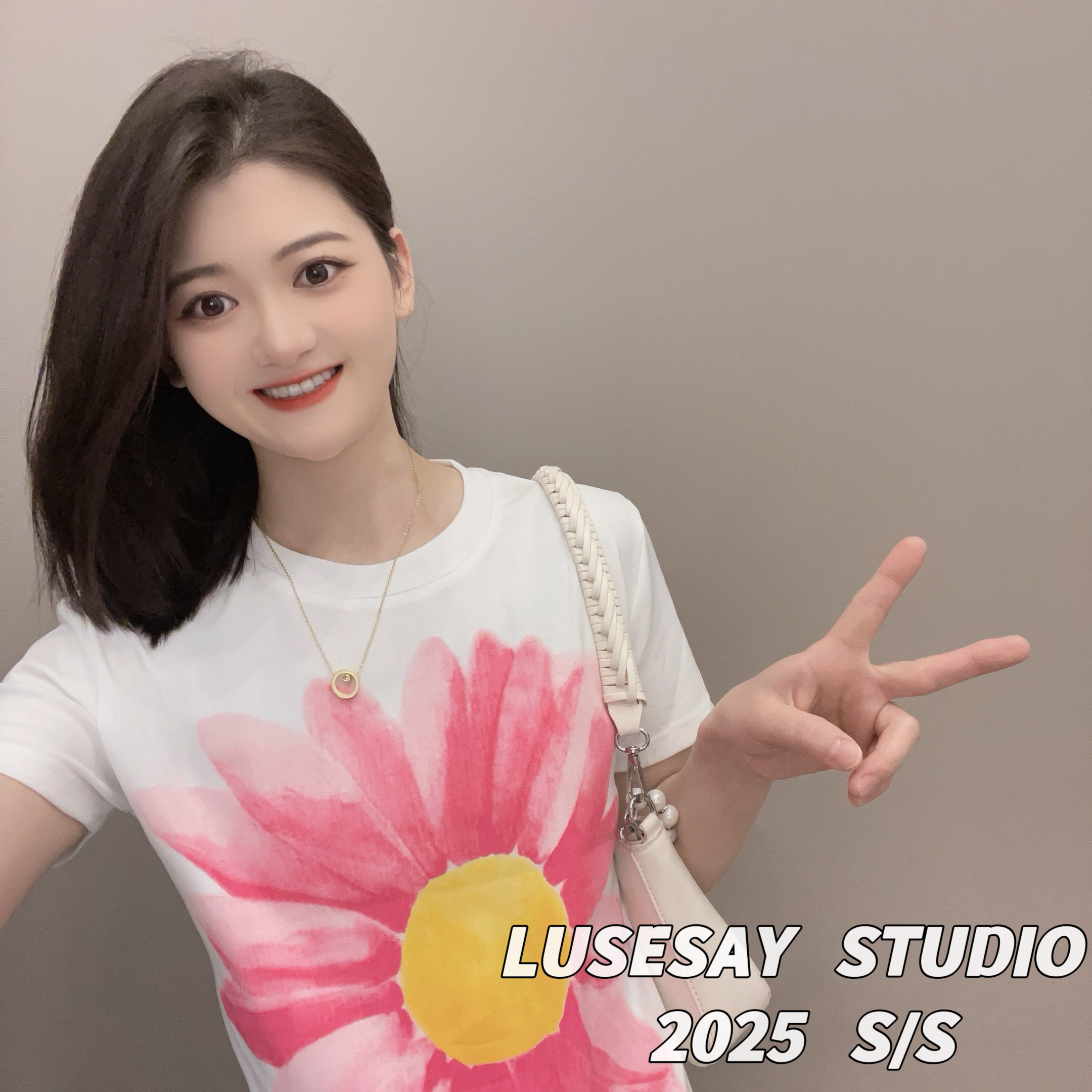 LUSESAY 设计感重工潮流花花 早春2025新款短袖t恤女百搭休闲上衣