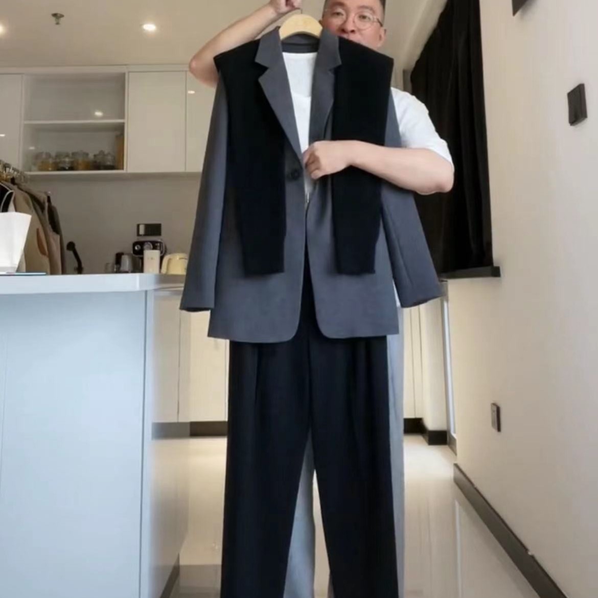 5185两色披肩款西服(1)