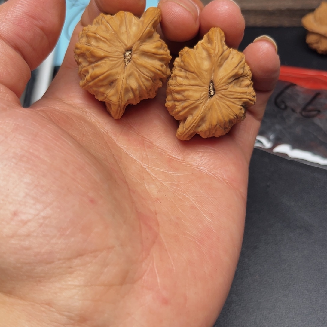 文玩核桃吊坠42崔凯