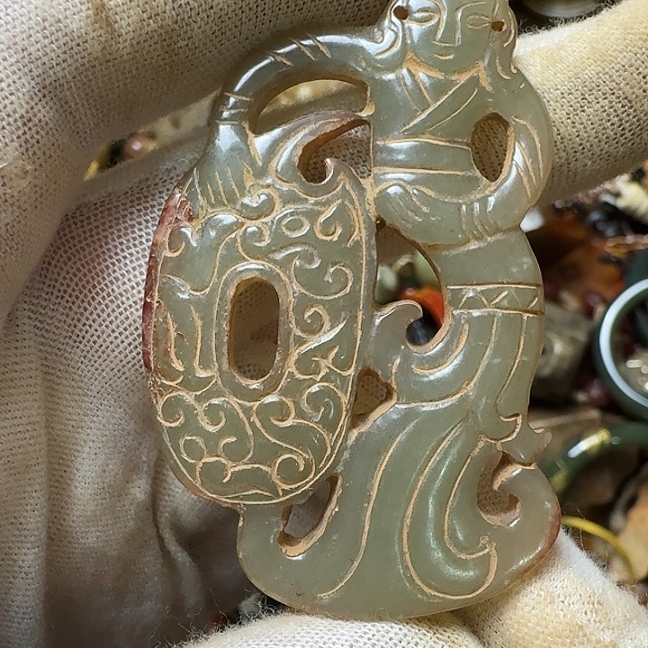 和田玉未镶嵌挂件