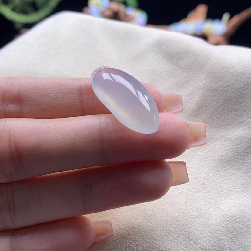 【闪购商品】翡翠颈饰未镶嵌冰福瓜吊坠