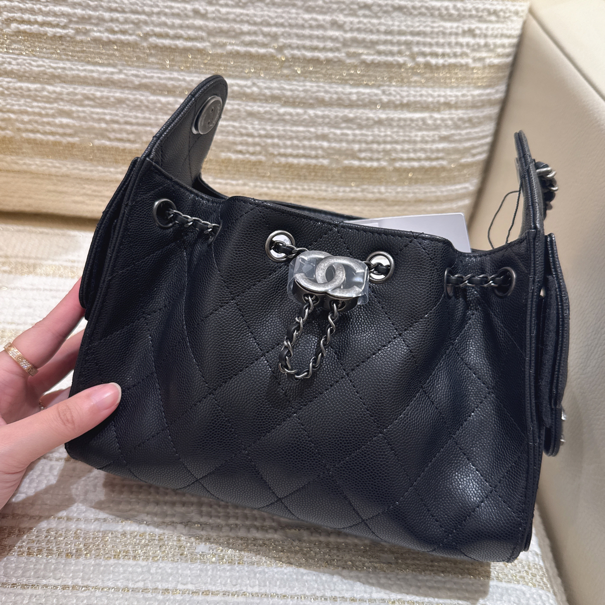 未使用 Chanel/香奈儿 【黑银】25bagmini黑银鱼子酱26c