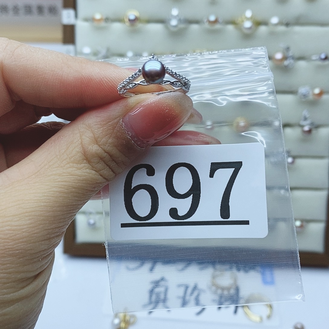 淡水珍珠戒指银S925镶嵌一**粥697