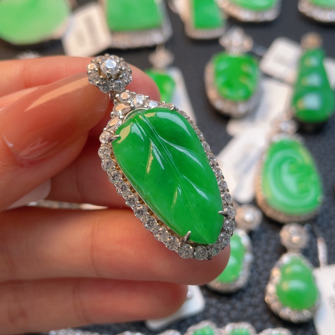 翡翠银S925镶嵌吊坠(不含链)