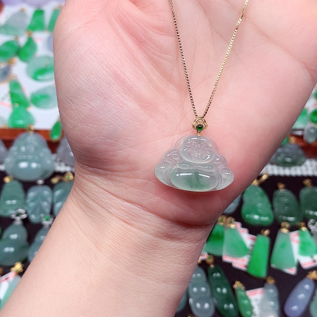 翡翠颈饰18K金镶嵌天然翡翠A货