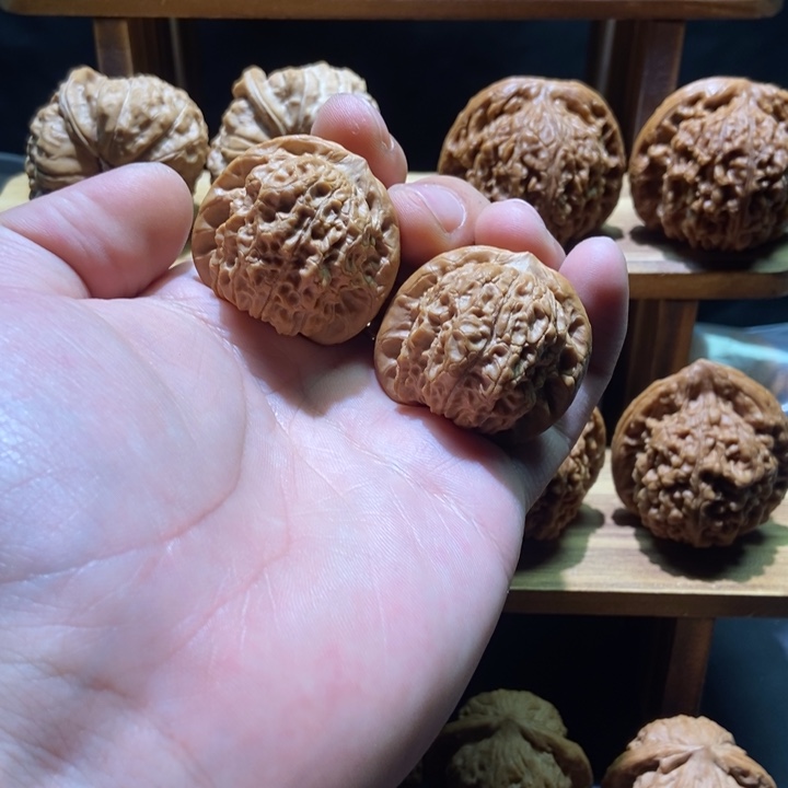 吊坠文玩核桃血麒麟36